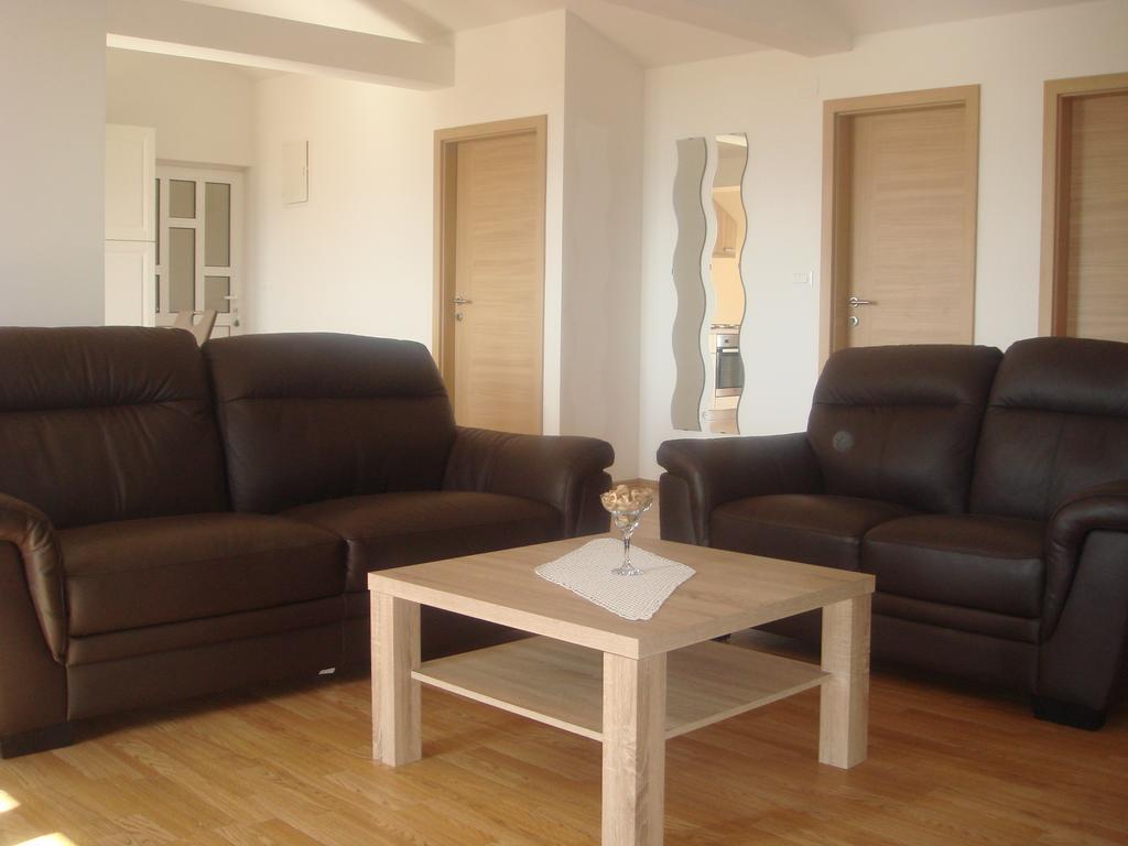 Apartments Jelicic Selce Dış mekan fotoğraf